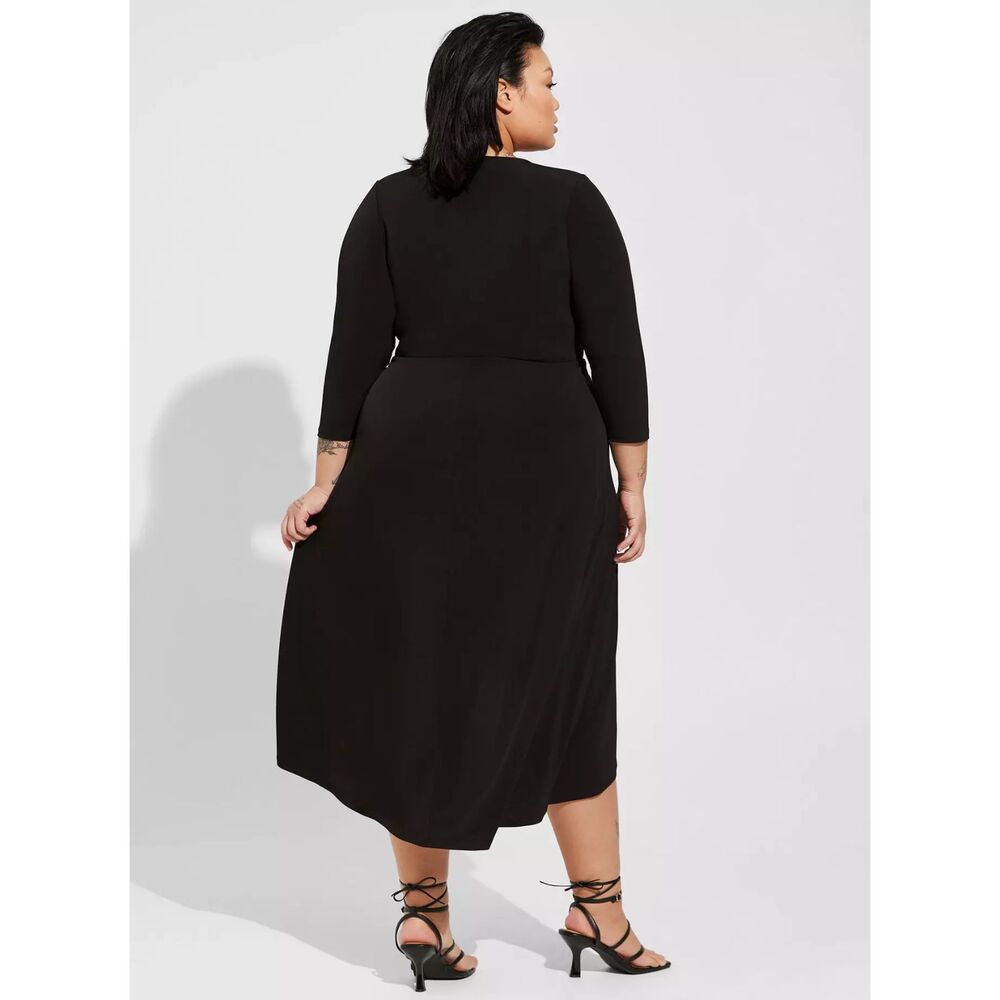 NWT Torrid 4X Deep Black Tea Length Studio Knit Deep V Bodycon Dress Size 26 - Picture 3 of 8